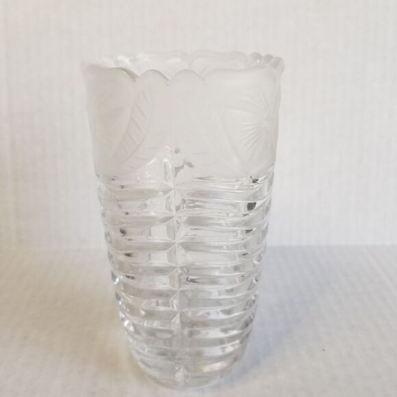 Clear Pressed Glass with Frosted Floral Rim‎ Vase - Picture 2 of 6